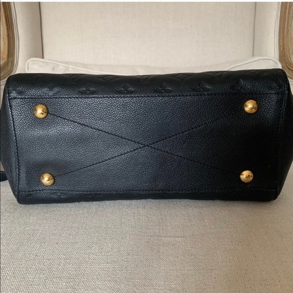 Louis Vuitton Montaigne Empreinte Leather MM, Noir - Picture 6 of 8